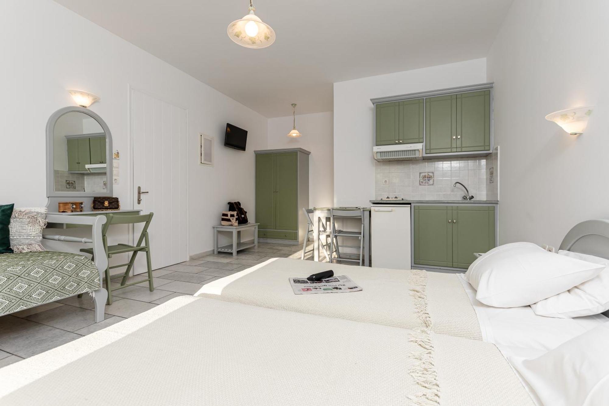Birbas Hotel Agia Anna  外观 照片